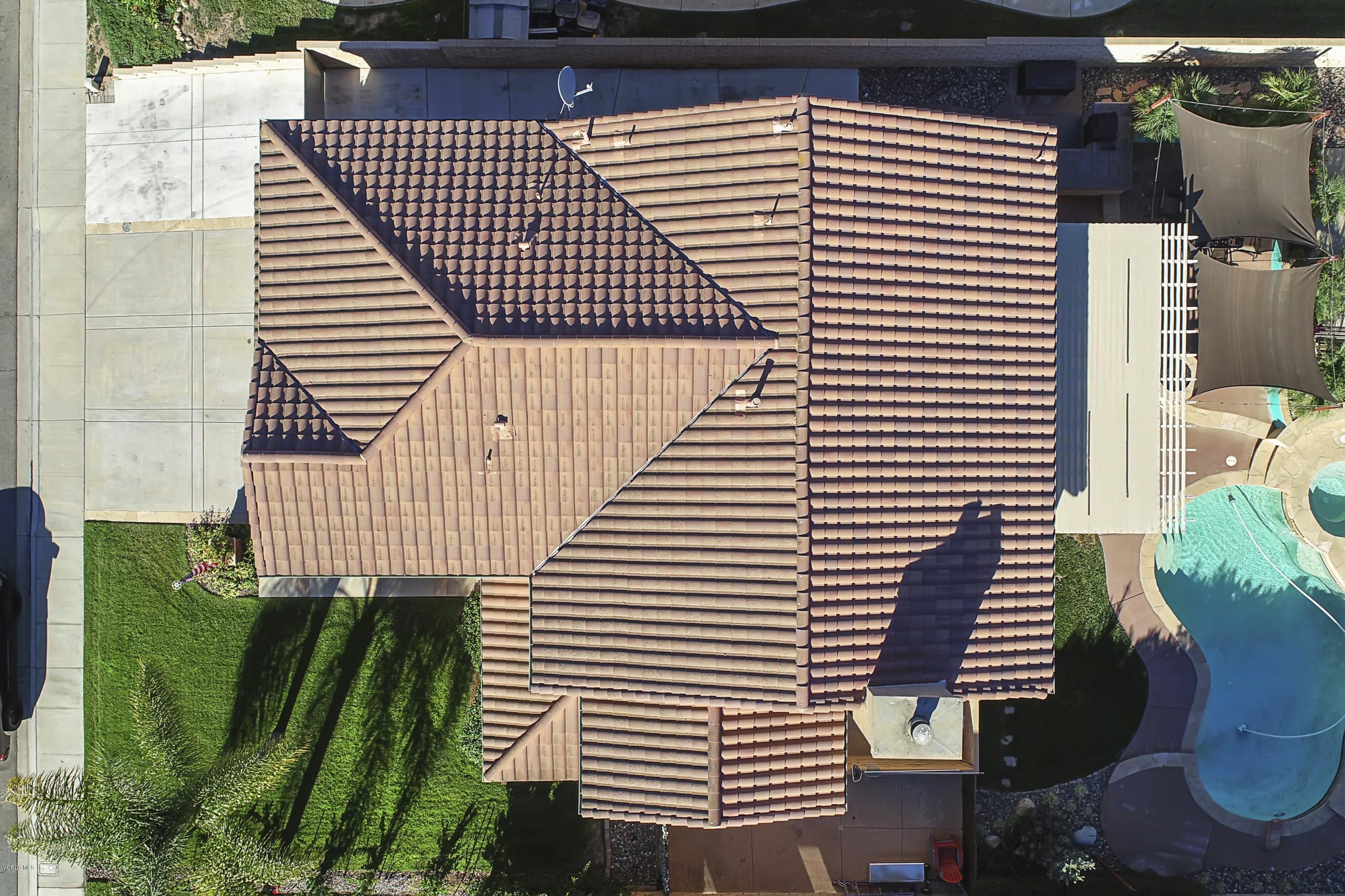 2248 Rudolph Drive Simi Valley, CA 93065 - Photo 8 of 78 DJI_0097