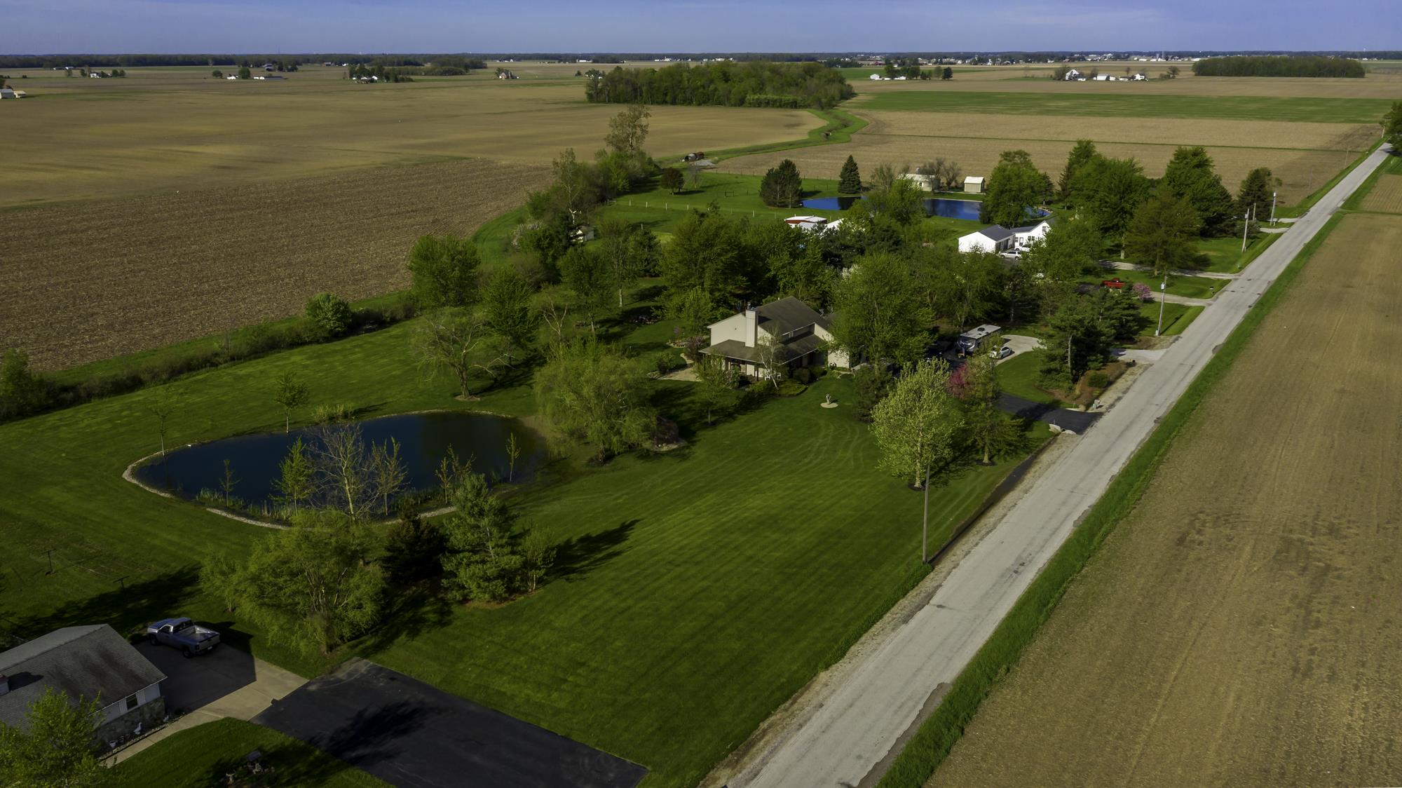 26114 Foote Road Harlan, IN 46743 - Photo 3 of 36