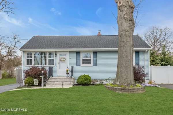 $425,000 | 30 Brown Avenue, Hazlet, NJ 07730