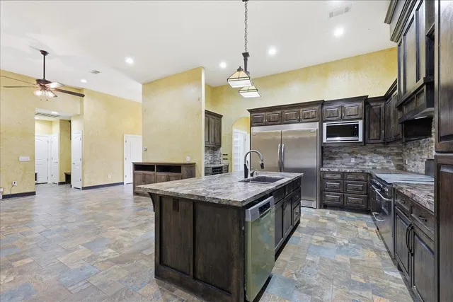 $3,225 | 12250 Charlotte Drive, Lumberton, TX 77657