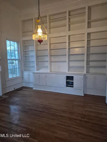 $275,000 | 401 East First Street, Forest, MS 39074