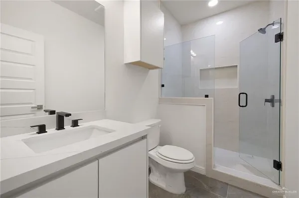 $1,250 | 901 East Yuma Avenue, Unit 1001, McAllen, TX 78503