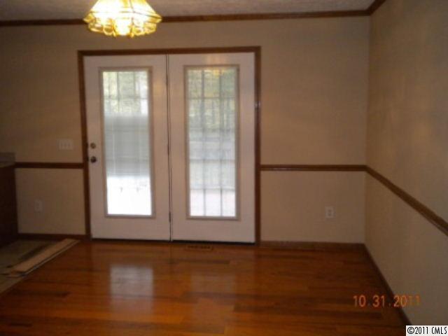 8225 Potter Road Matthews, NC 28104 - Photo 4 of 9 Gallery Image 4