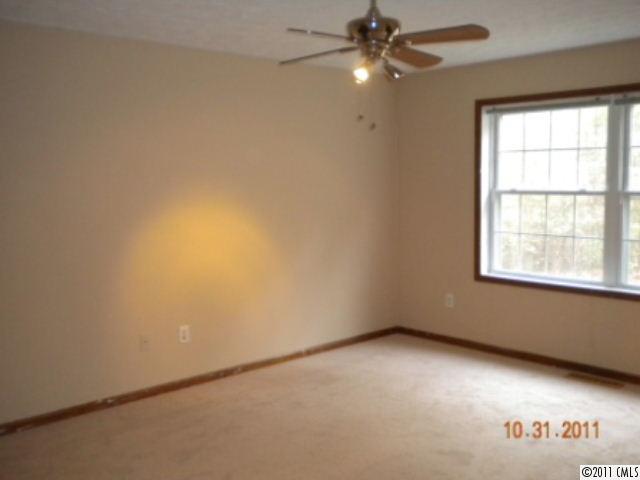 8225 Potter Road Matthews, NC 28104 - Photo 7 of 9 Gallery Image 7