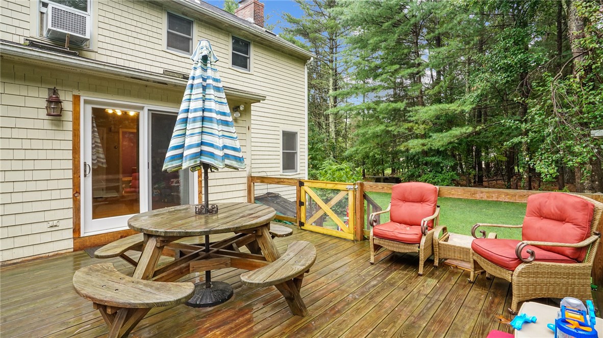 39 Beaver River Road Richmond, RI 02892 - Photo 8 of 42