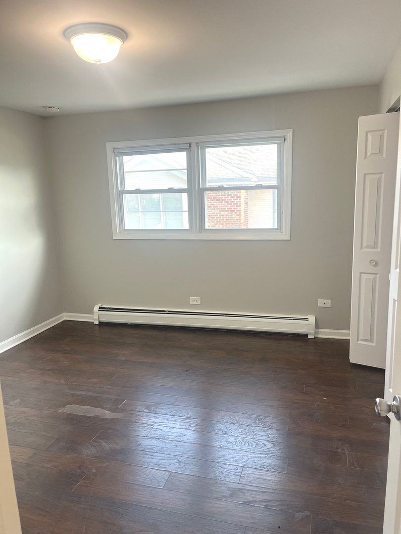 4644 Custer Avenue, Unit 2N Brookfield, IL 60513 - Photo 6 of 11