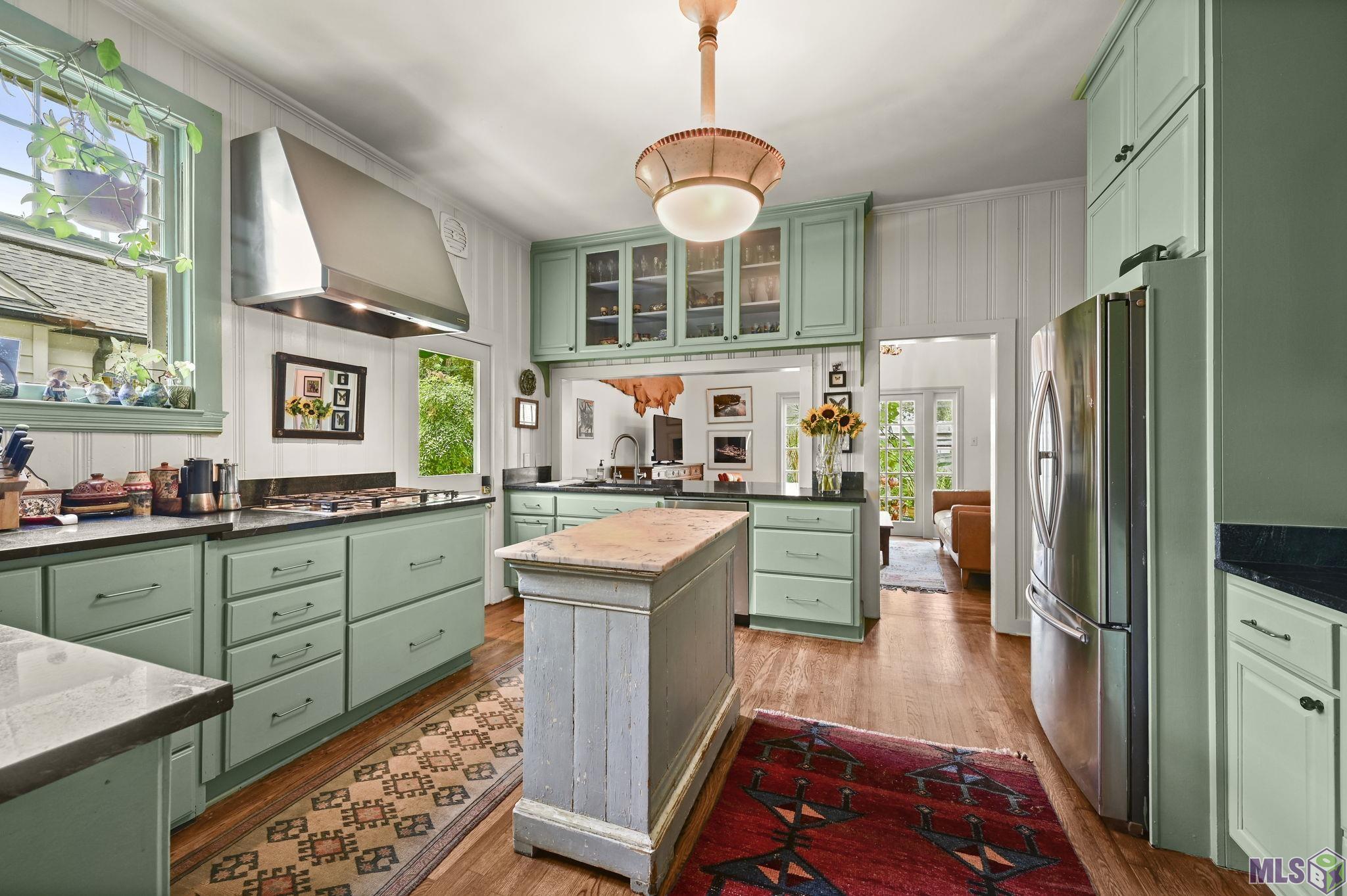 2247 Oleander Street Baton Rouge, LA 70806 - Photo 15 of 43 Kitchen Staged