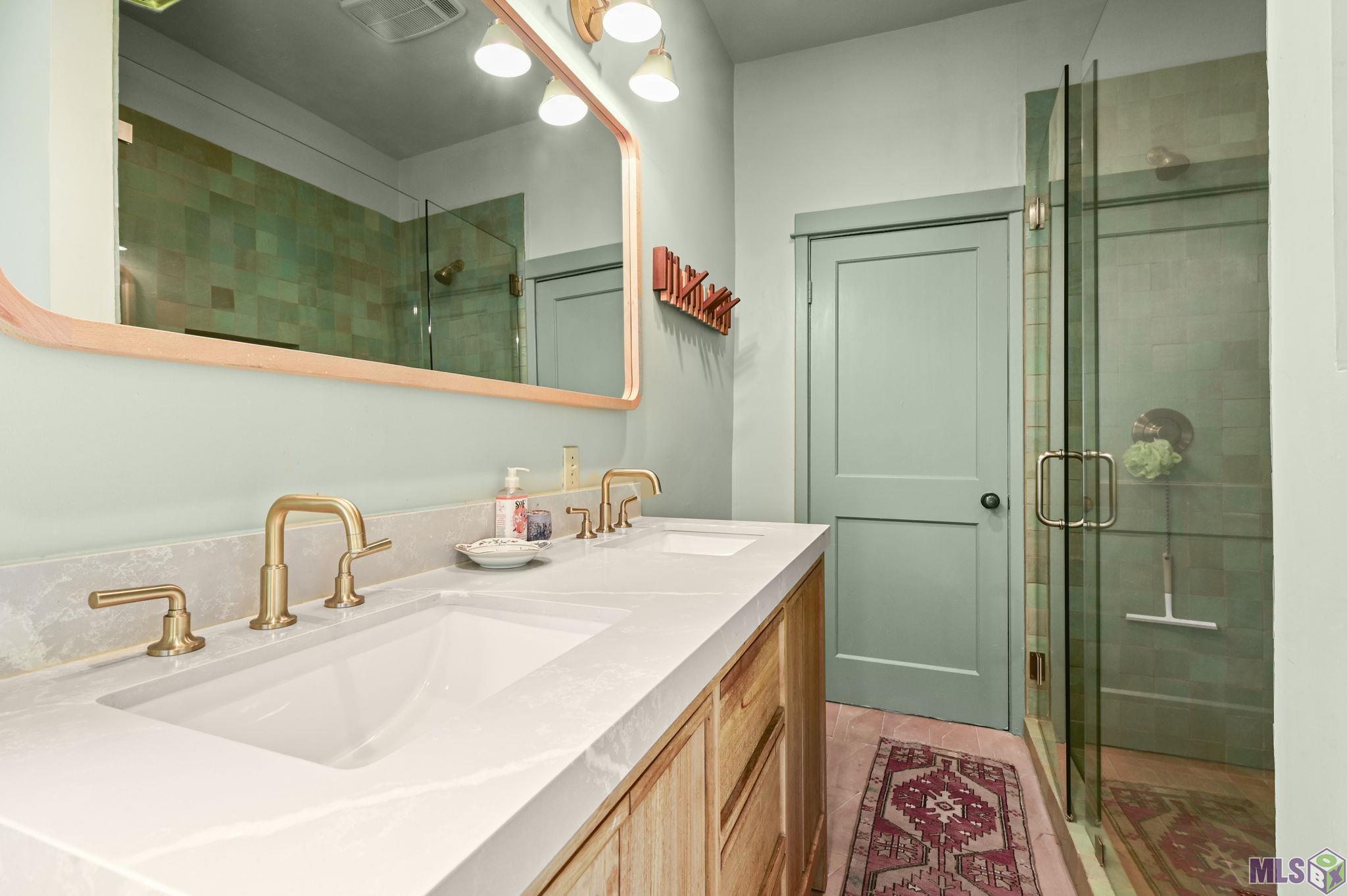 2247 Oleander Street Baton Rouge, LA 70806 - Photo 28 of 43 Primary Bathroom
