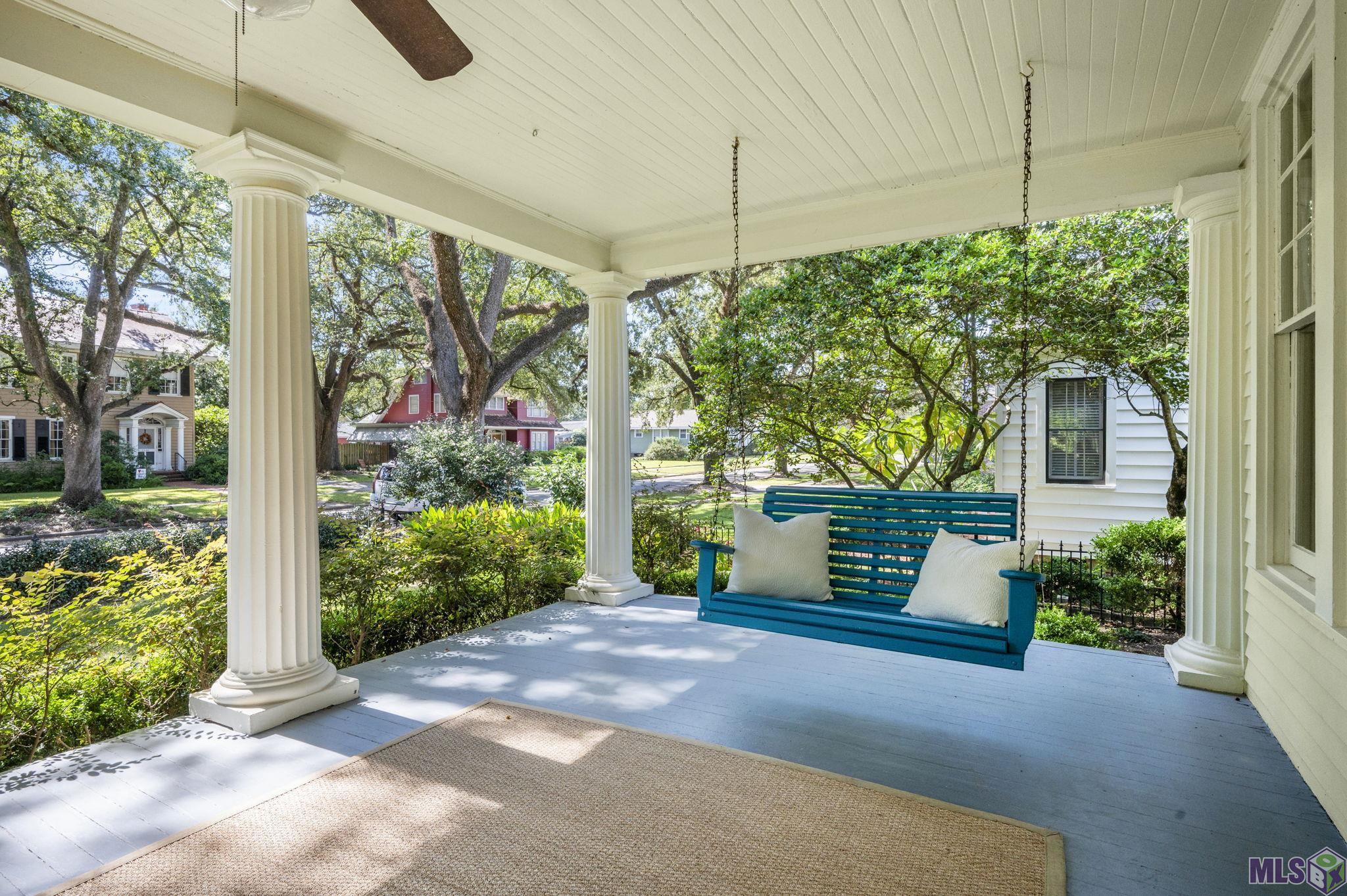 2247 Oleander Street Baton Rouge, LA 70806 - Photo 3 of 43 Gallery Image 3