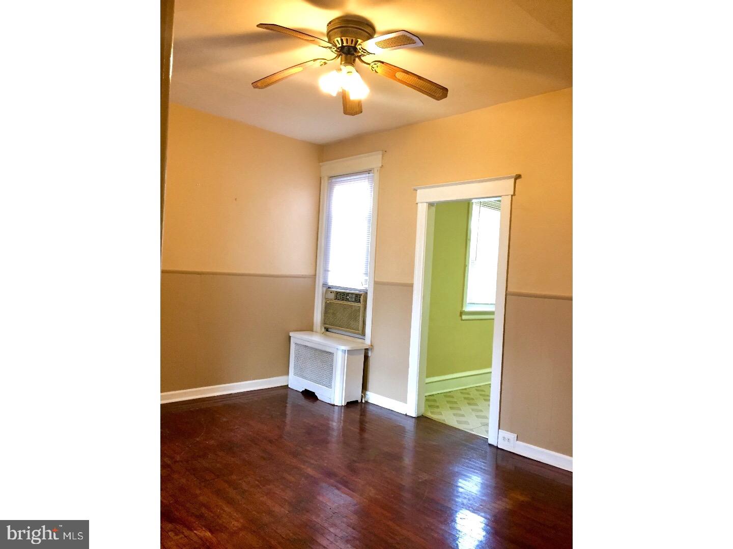 16 Golf Road Upper Darby, PA 19082 - Photo 5 of 19 Dining Room