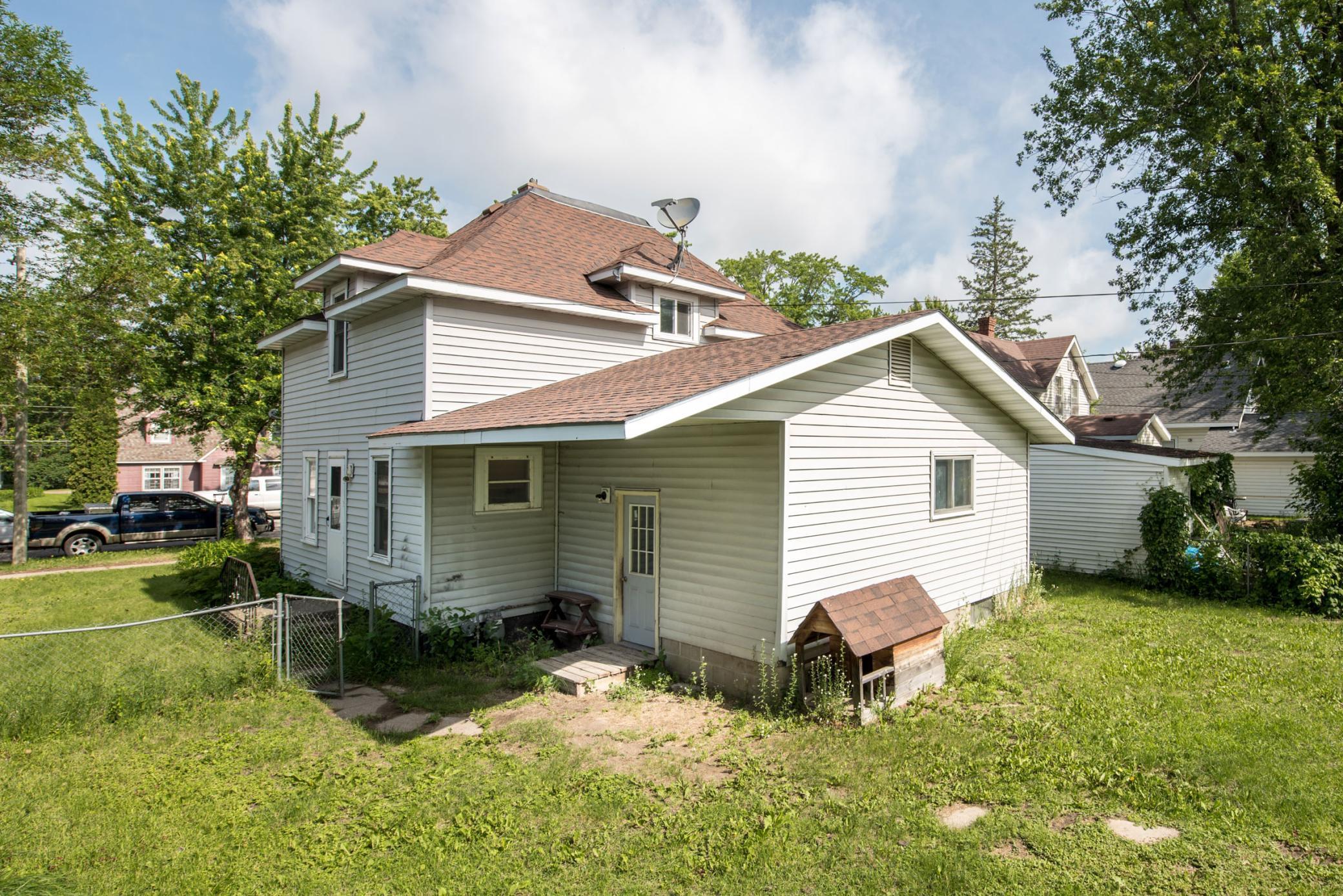 610 2nd Street Southwest Wadena, MN 56482 - Photo 5 of 33