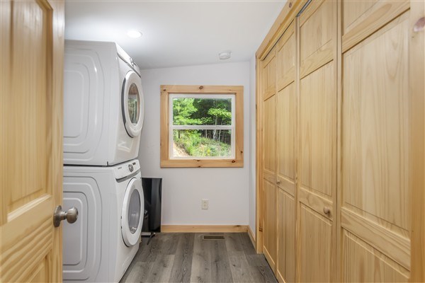 1519 Tipton Springs Road Morganton, GA 30560 - Photo 16 of 46 a view of a hallway with washer and dryer