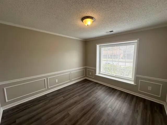 $1,795 | 4627 Chelwood Drive, Memphis, TN 38141