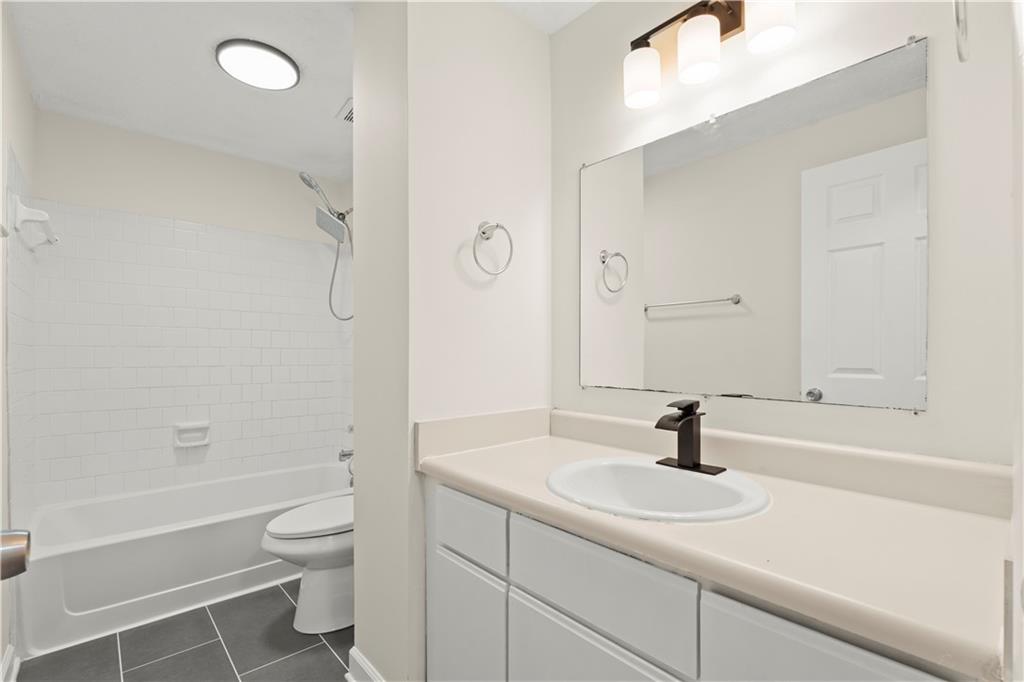 2116 Scarbrough Road Stone Mountain, GA 30088 - Photo 13 of 28