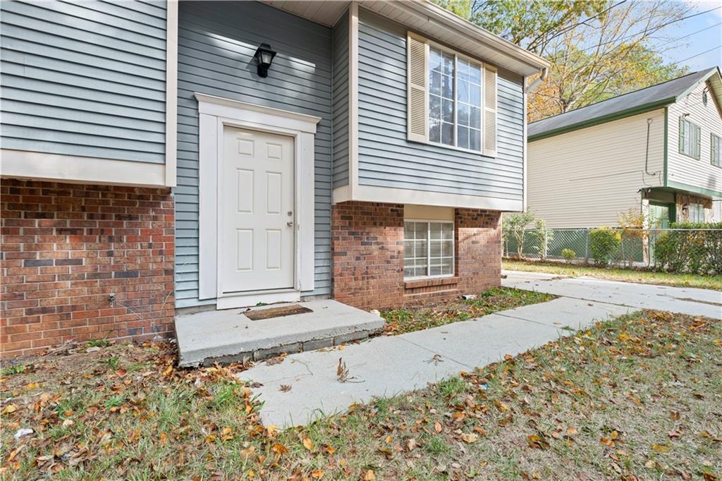 2116 Scarbrough Road Stone Mountain, GA 30088 - Photo 2 of 28