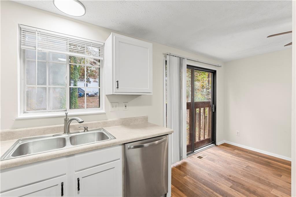 2116 Scarbrough Road Stone Mountain, GA 30088 - Photo 5 of 28