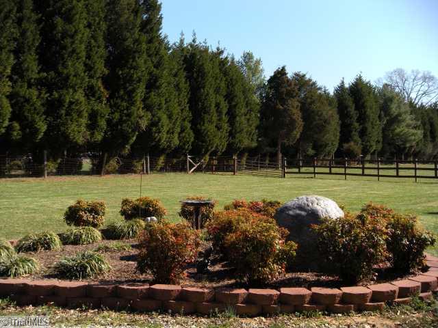 6613 Coltrane Mill Road Greensboro, NC 27406 - Photo 14 of 16 View.