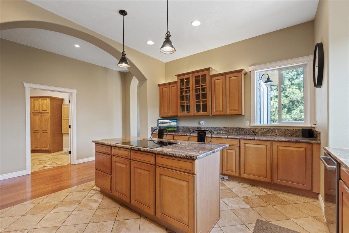 7105 South Saddle Ridge Road Spokane Valley, WA 99016 - Photo 11 of 49