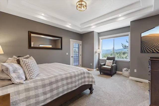 $1,040,000 | 7105 South Saddle Ridge Road, Spokane Valley, WA 99016