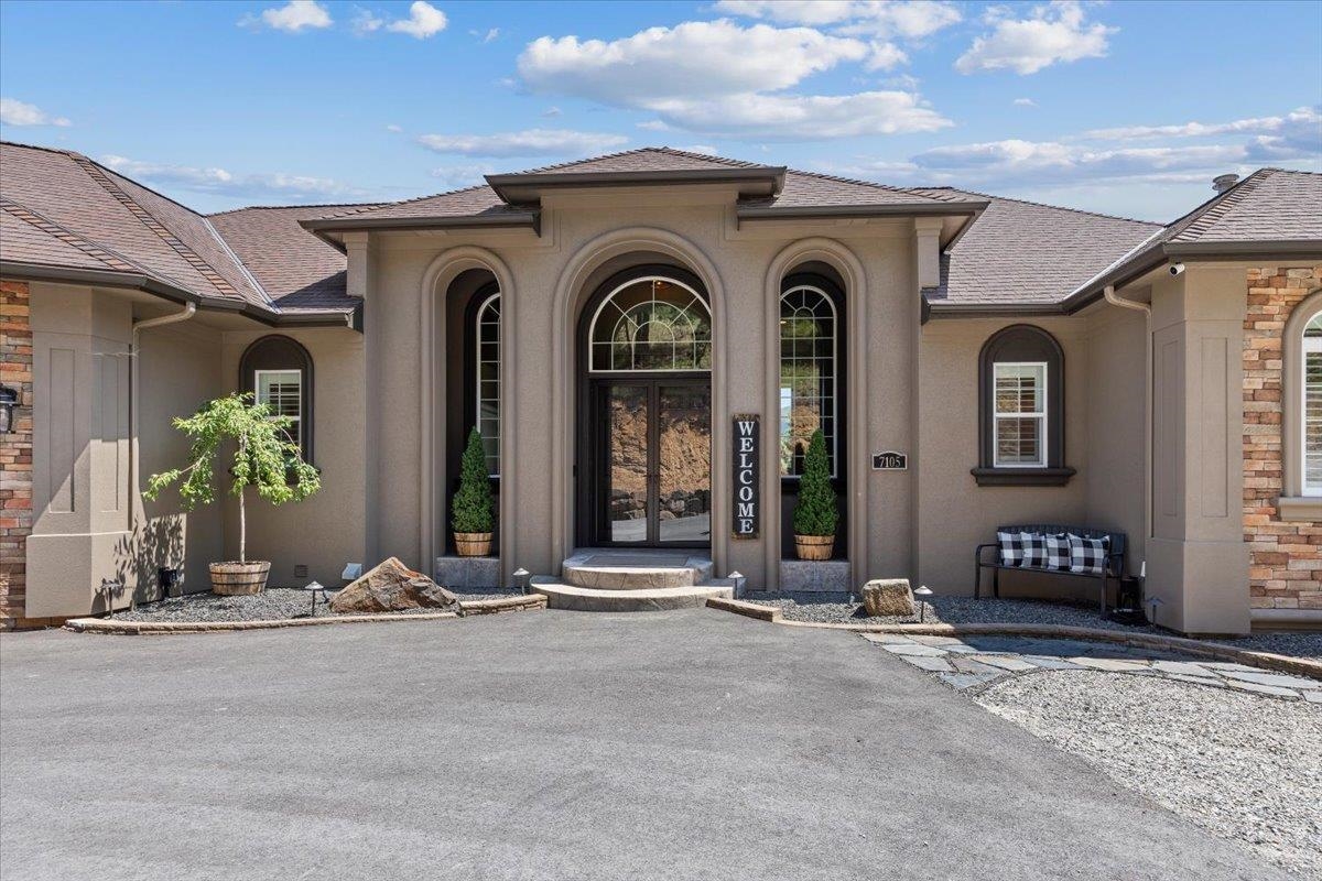 7105 South Saddle Ridge Road Spokane Valley, WA 99016 - Photo 3 of 49