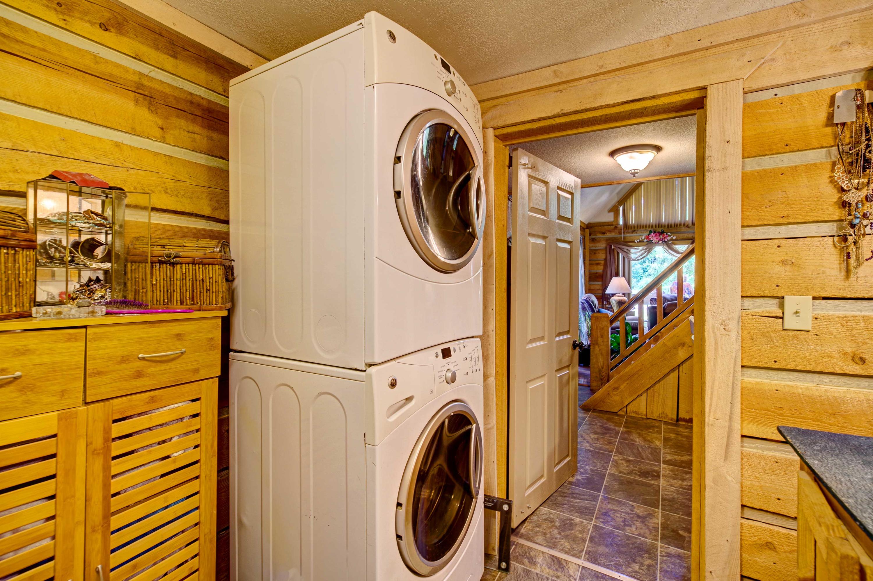 907 Lowes Branch Road La Follette, TN 37766 - Photo 31 of 31 Cabin2_Laundry