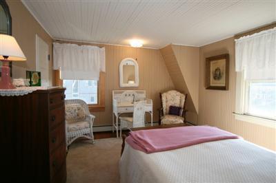 39 Phillips Road Sagamore Beach, MA 02562 - Photo 12 of 22 Additional Photo