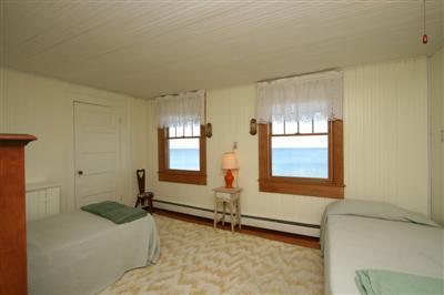 39 Phillips Road Sagamore Beach, MA 02562 - Photo 14 of 22 Additional Photo