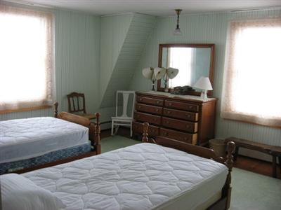 39 Phillips Road Sagamore Beach, MA 02562 - Photo 15 of 22 Additional Photo