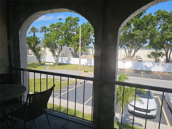 a view of a large window with an outdoor space