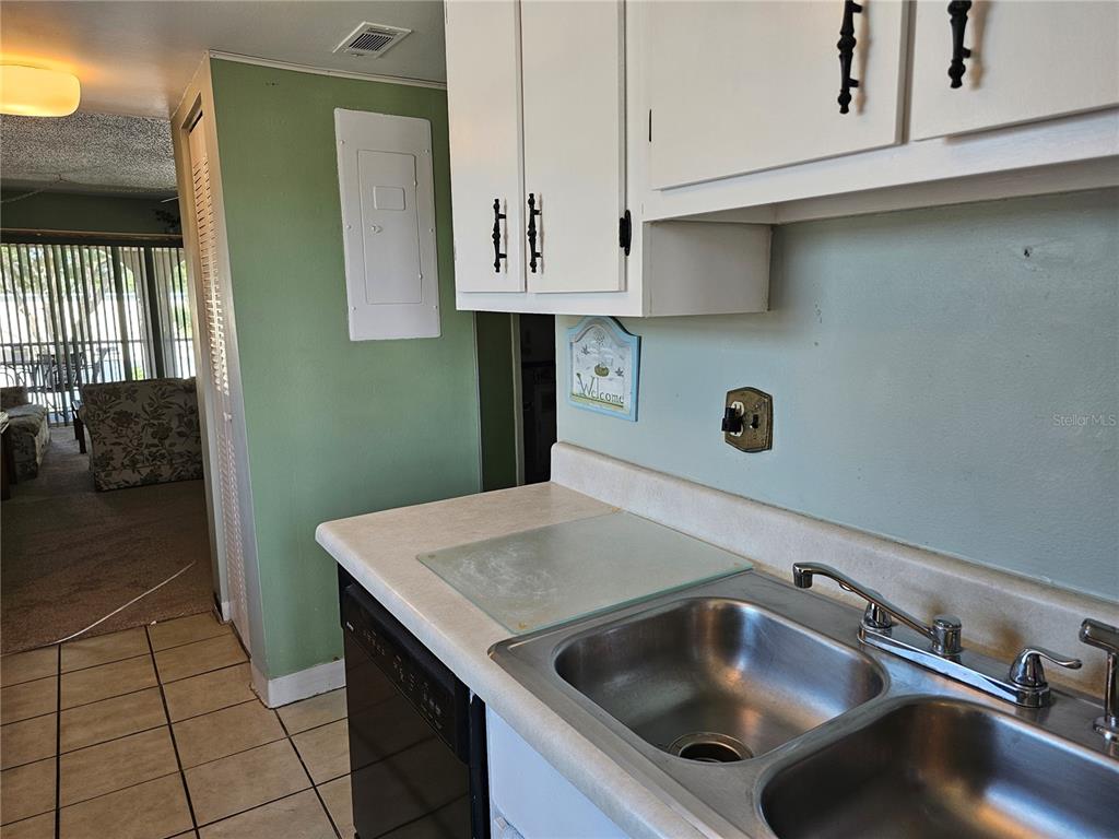 7701 Starkey Road, Unit 708 Seminole, FL 33777 - Photo 9 of 22