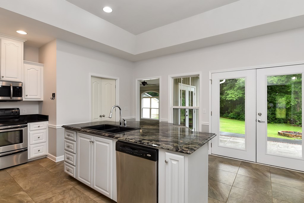 4601 Prevatt Road Cowarts, AL 36321 - Photo 8 of 44