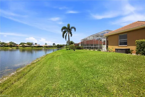 $1,350,000 | 10815 Phoenix Way, Naples, FL 34119