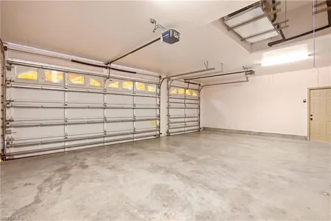 $1,350,000 | 10815 Phoenix Way, Naples, FL 34119