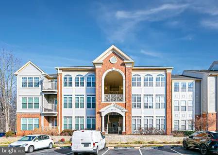 $415,000 | 6612 Netties Lane, Unit 26L, Alexandria, VA 22315
