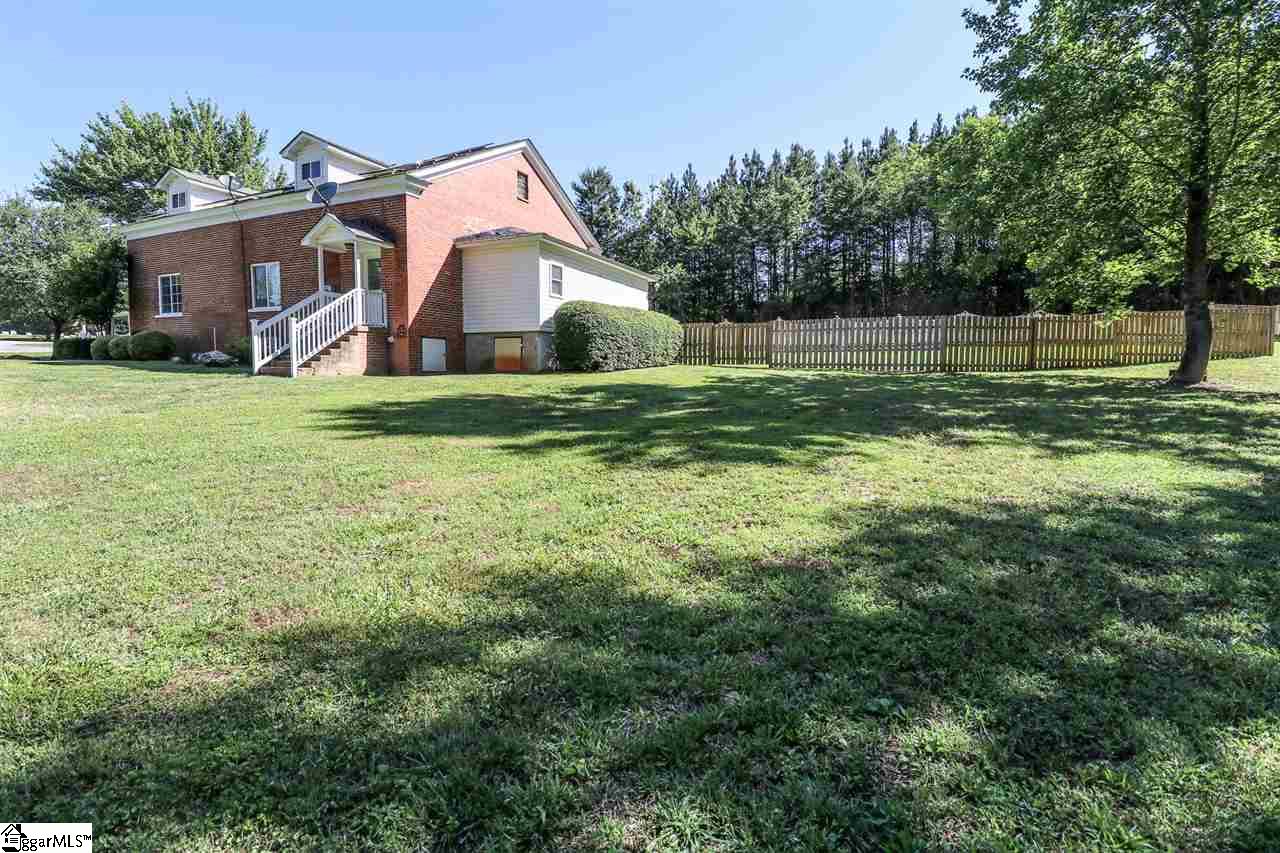 1231 Chinquapin Road Travelers Rest, SC 29690 - Photo 33 of 36 Gallery Image 33