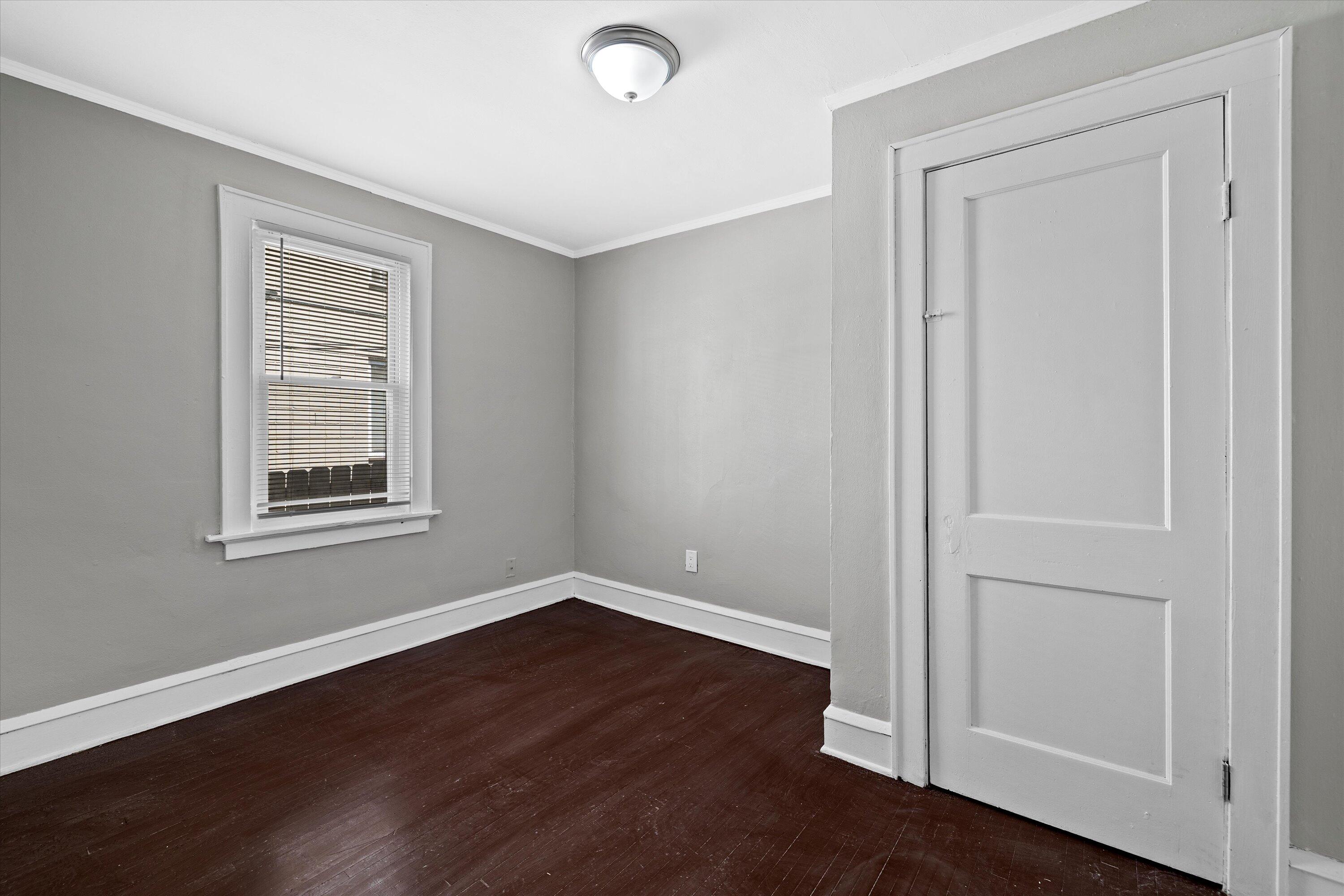 944 North 37th Street, Unit 946 Milwaukee, WI 53208 - Photo 13 of 16 04-JEFF9391