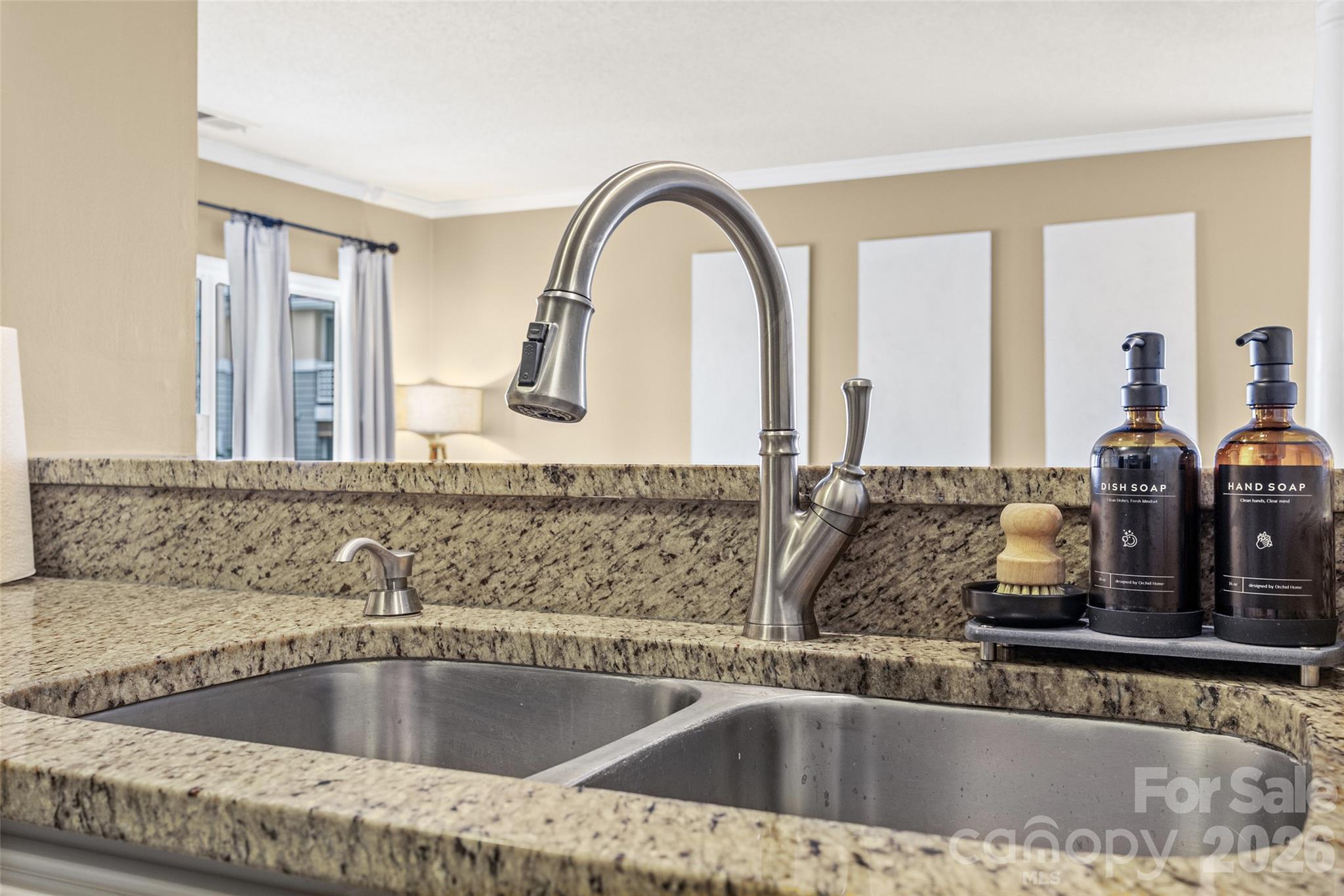 308 Queens Road, Unit 17 Charlotte, NC 28204 - Photo 11 of 25