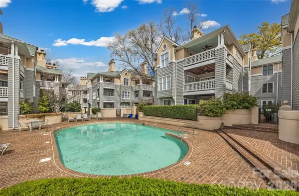 $345,000 | 308 Queens Road, Unit 17, Charlotte, NC 28204
