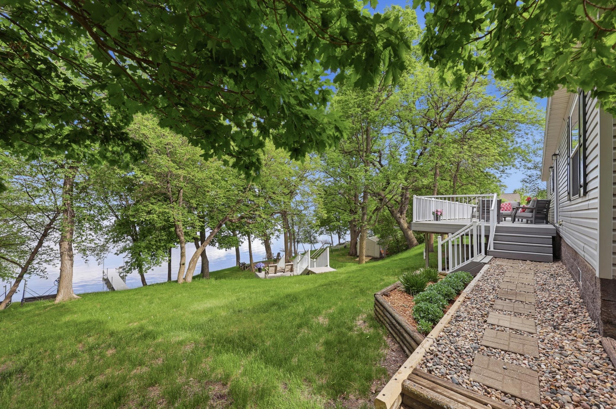 46520 Poss Beach Road Pelican Rapids, MN 56572 - Photo 2 of 41