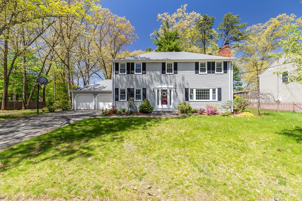 16 Emily Road Framingham, MA 01701 - Photo 1 of 42 Gallery Image 1