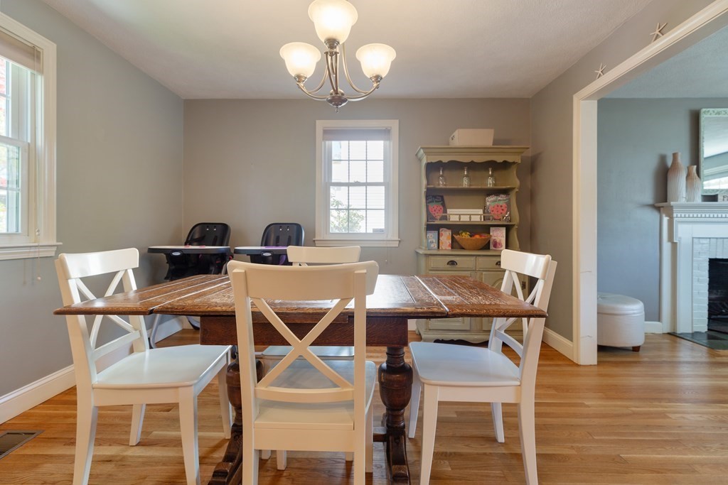 16 Emily Road Framingham, MA 01701 - Photo 13 of 42 Gallery Image 13