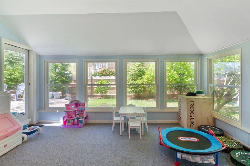 16 Emily Road Framingham, MA 01701 - Photo 21 of 42 Gallery Image 21