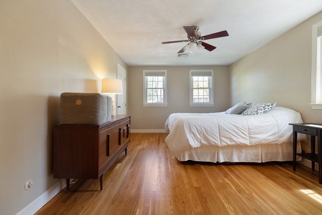 16 Emily Road Framingham, MA 01701 - Photo 23 of 42 Gallery Image 23