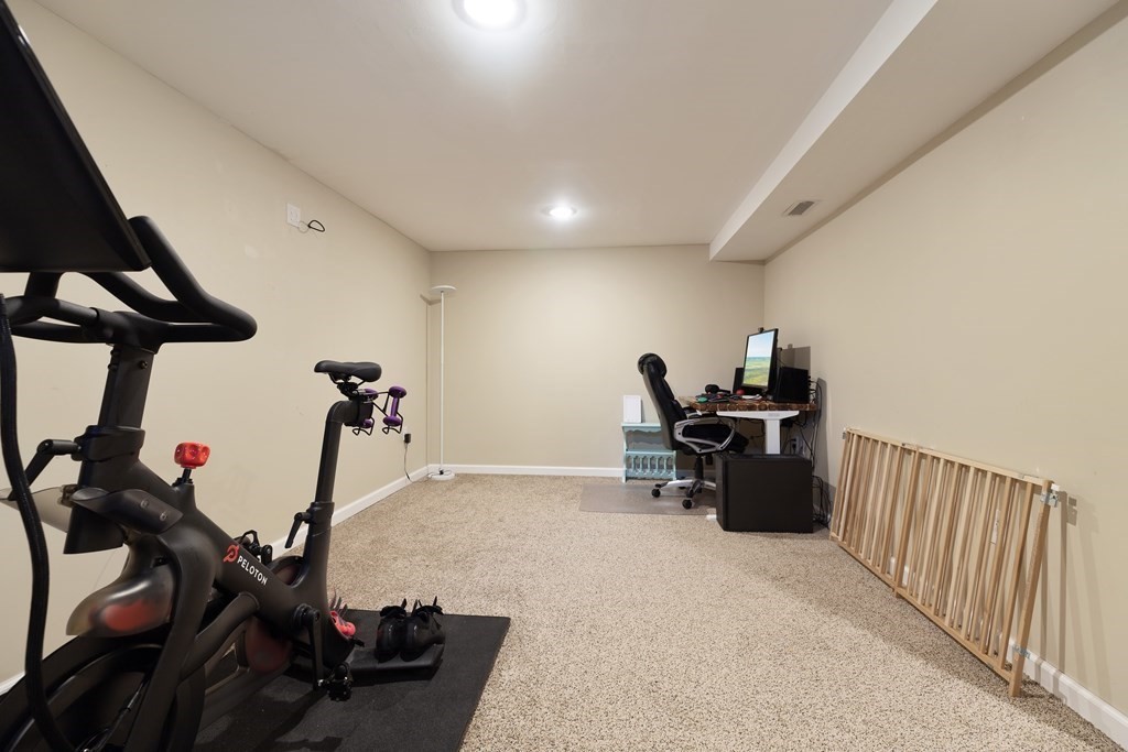 16 Emily Road Framingham, MA 01701 - Photo 31 of 42 Gallery Image 31