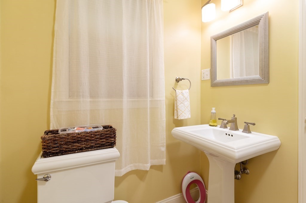 16 Emily Road Framingham, MA 01701 - Photo 35 of 42 Gallery Image 35