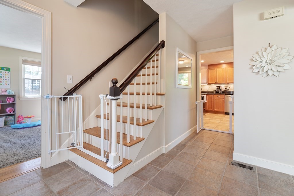 16 Emily Road Framingham, MA 01701 - Photo 8 of 42 Gallery Image 8