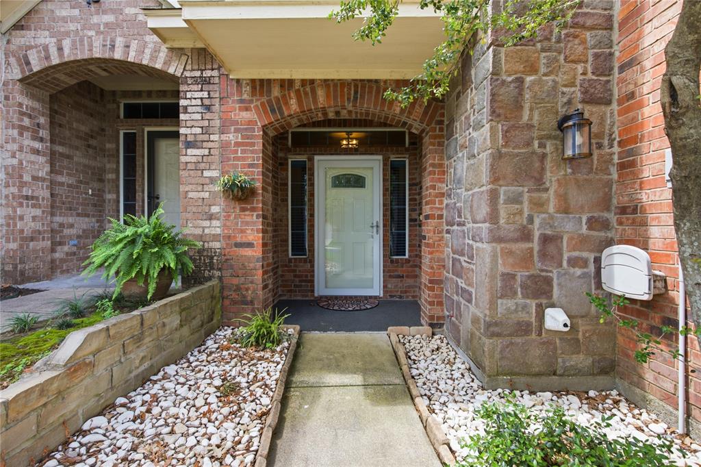 287 Emma Call Court Decatur, TX 76234 - Photo 2 of 33