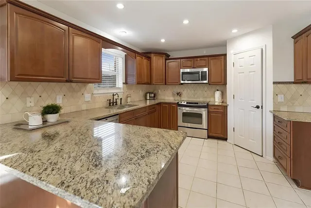 $3,321 | 813 Silverbrook Drive, Saginaw, TX 76179