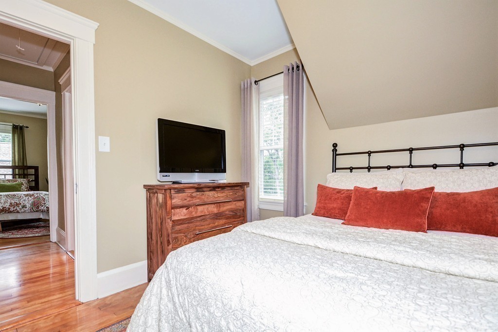 5 Chesterfield Road Worcester, MA 01602 - Photo 22 of 30