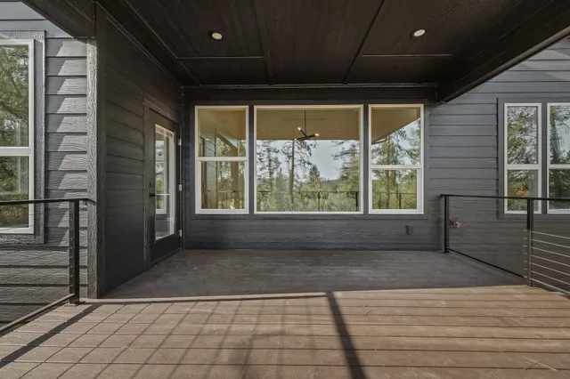 $699,000 | 2418 East Casper Drive, Spokane, WA 99223